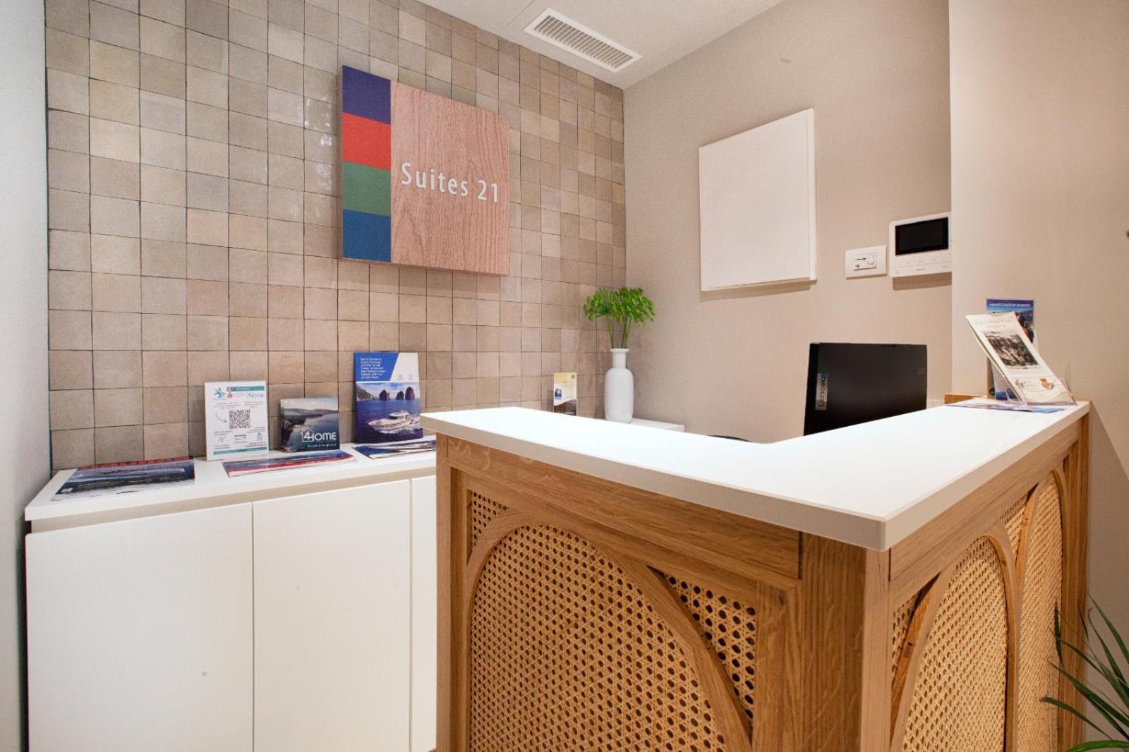 Estate4Home - Suites 21 Сорренто Экстерьер фото
