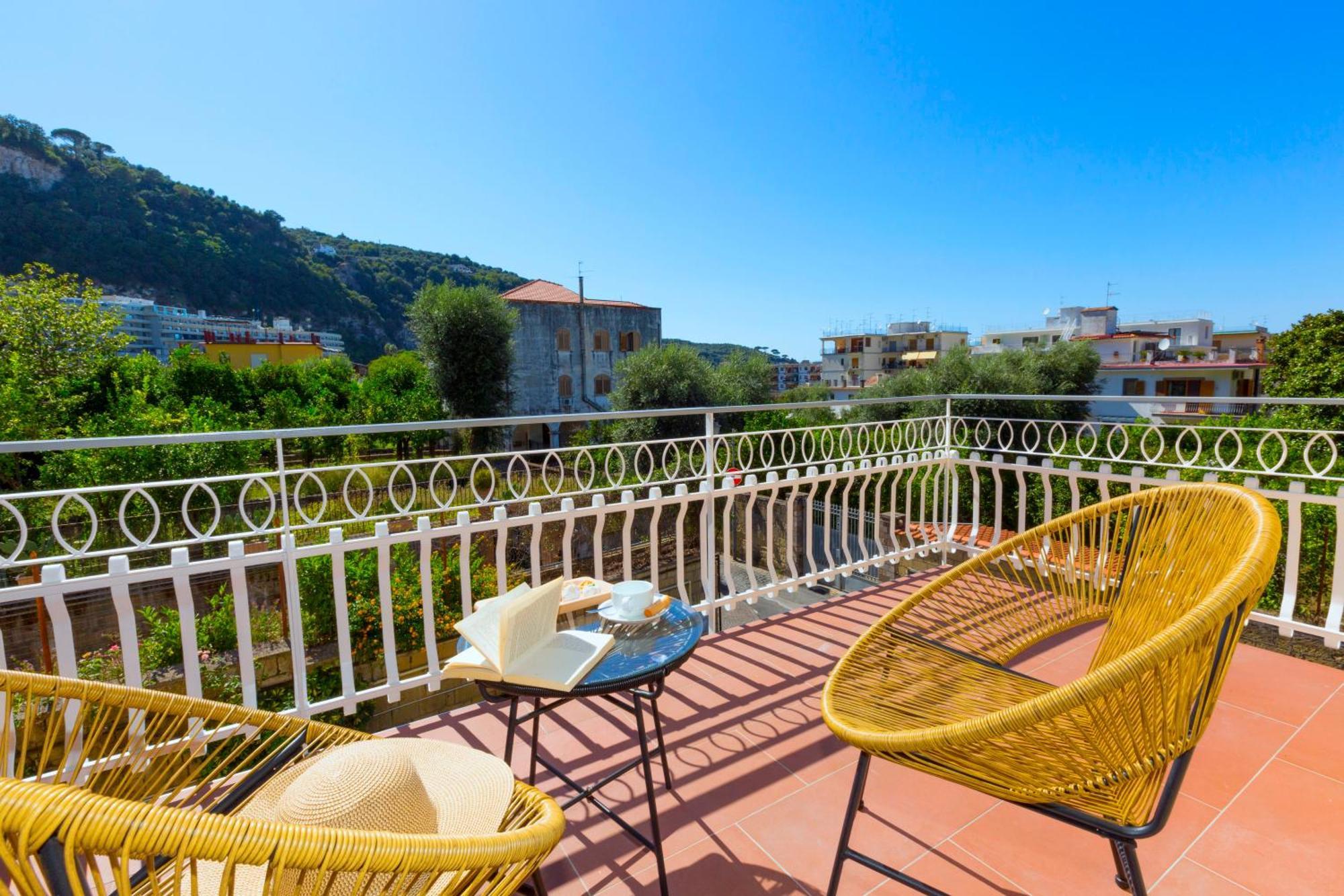 Estate4Home - Suites 21 Сорренто Экстерьер фото
